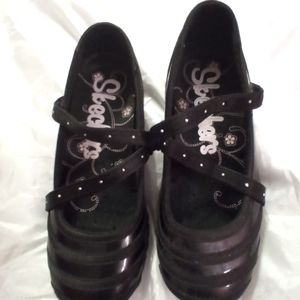 Skechers Black wedged flats Sz3